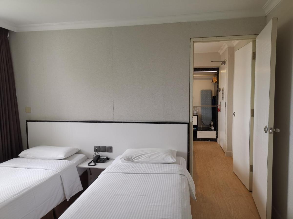 Ymca One Orchard Hotel Singapore Eksteriør billede